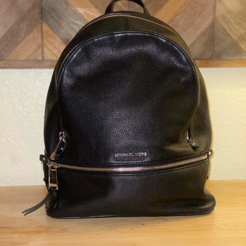 Michael Kors Reah Medium Backpack Pre Owned in very good condition